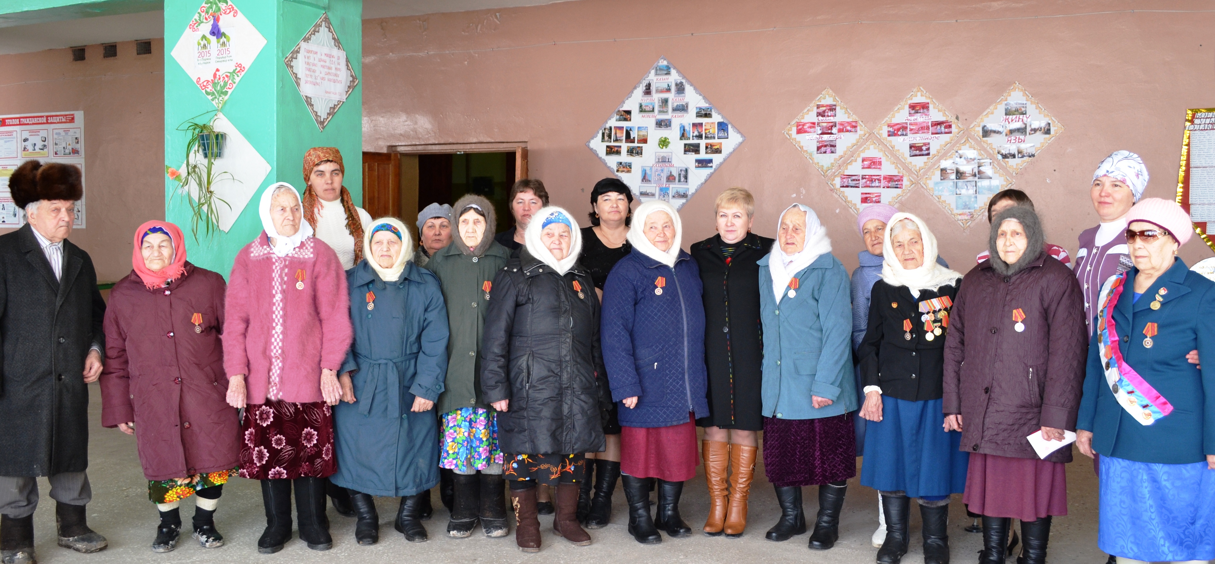 В Шамбулыхчинском СП торжественно вручали юбилейные медали