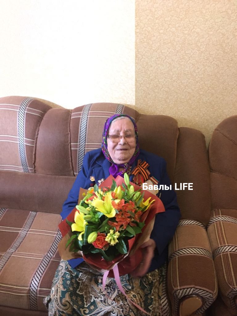 Депутат Госсовета Татарстана Ирек Салихов навестил бавлинского ветерана войны.