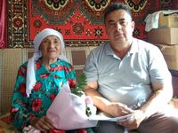 Жительницу деревни Данышево Камско-Устьинского района Каримуллину Асию Шарафиевну поздравили с 90-летним юбилеем!