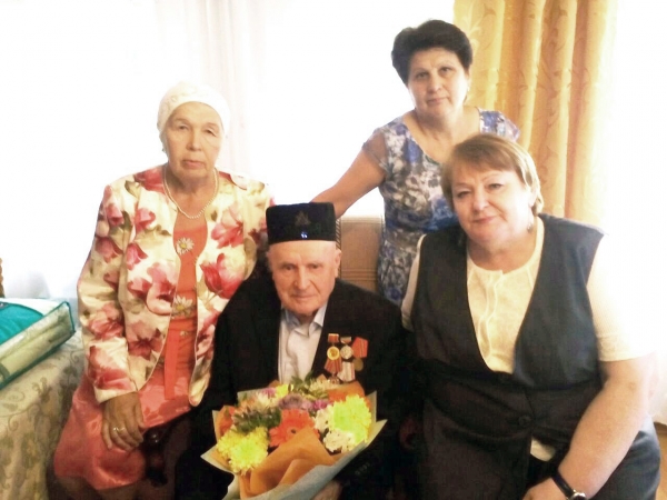 В Нурлате поздравили участника Великой Отечественной войны с юбилеем