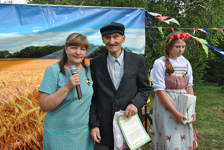 На снимке Соколов Иван Дмитриевич