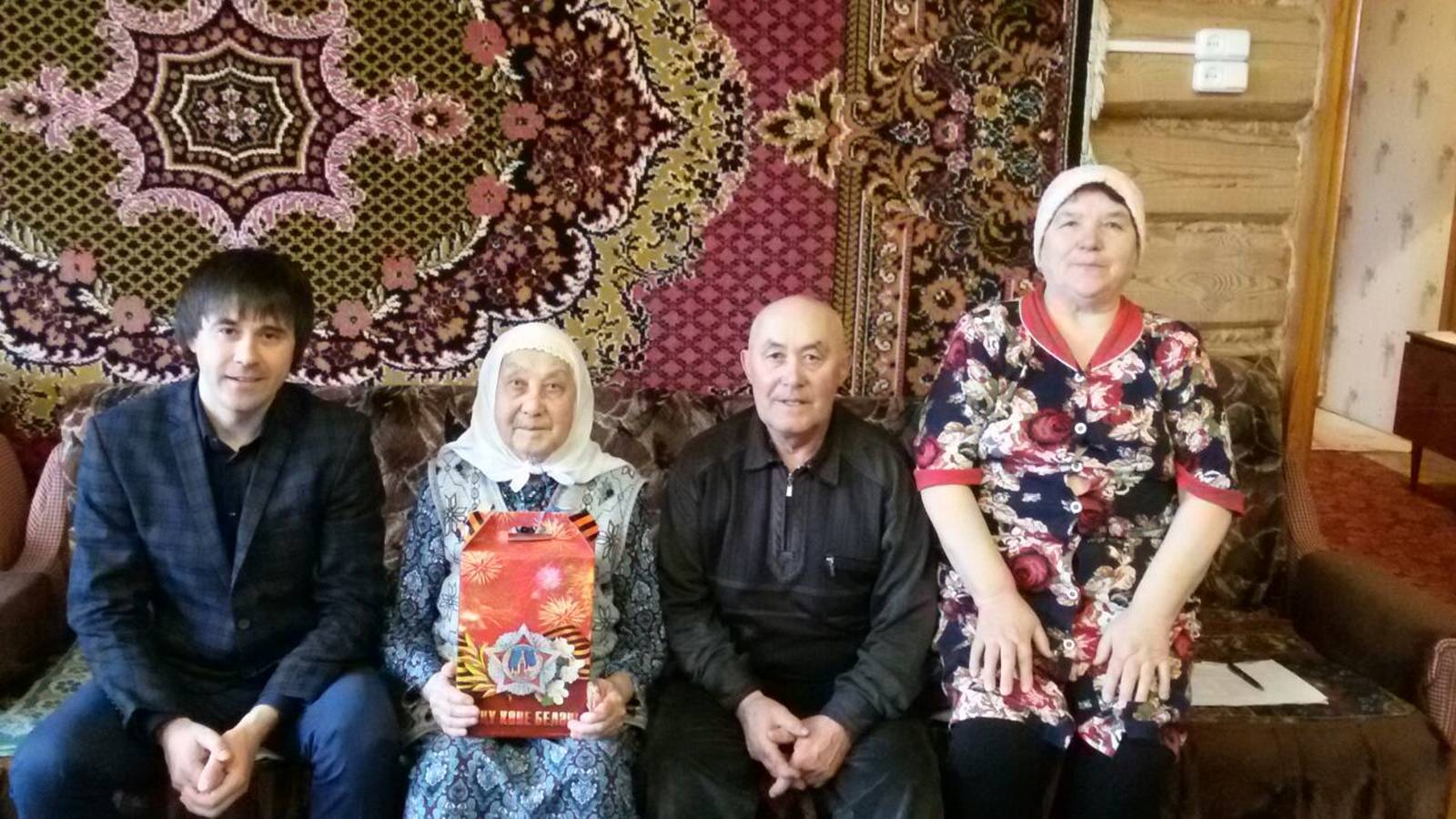 Поздравления ветеранов Великой Отечественной войны с приближающимся праздником - 73 годовщиной Великой Победы