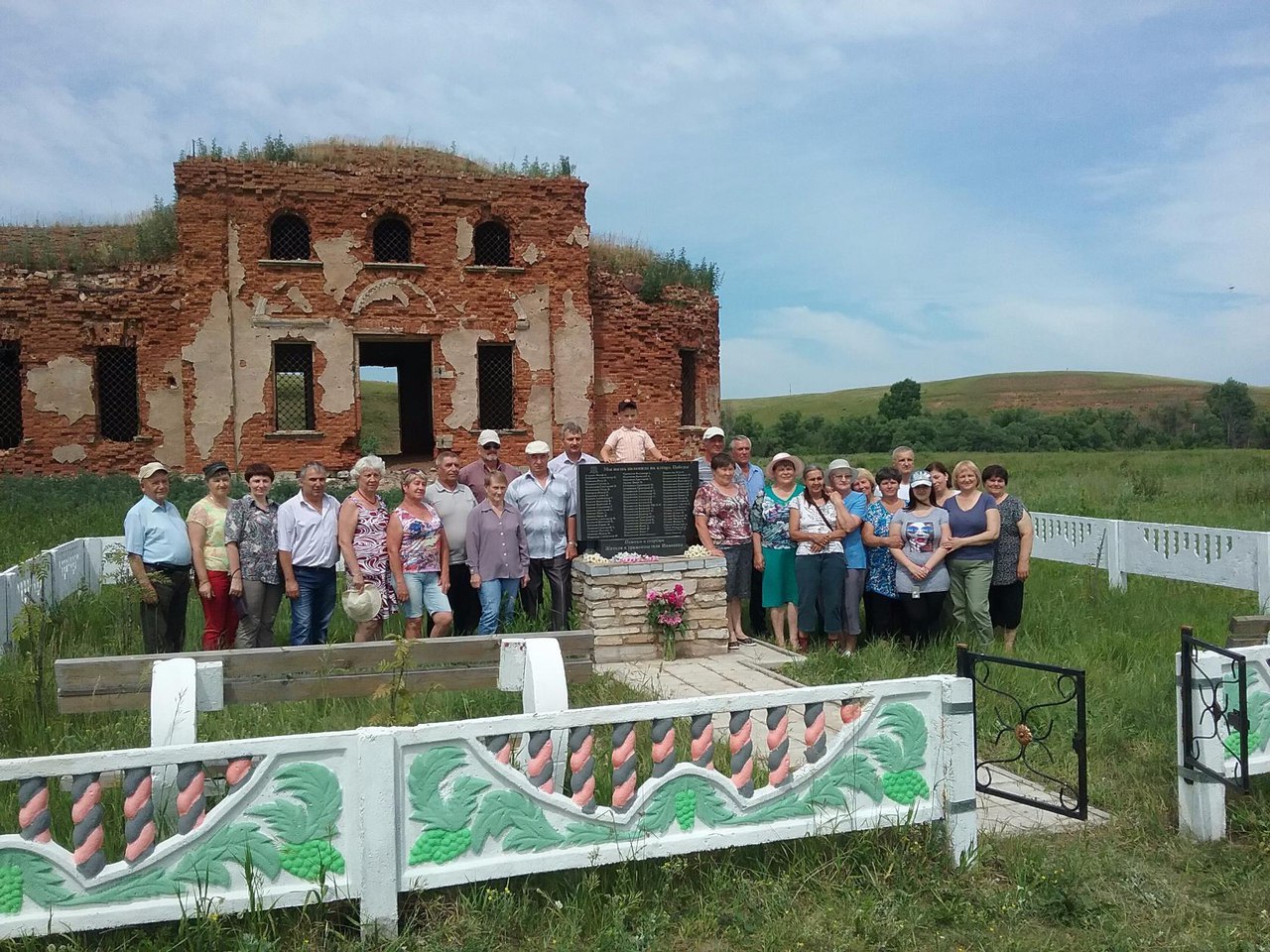 У стен старой церкви состоится очередная встреча родственников и земляков бывшего села Ивановка.