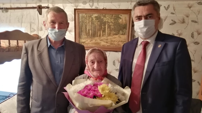90-летний юбилей Шугаевой Лидии Георгиевны