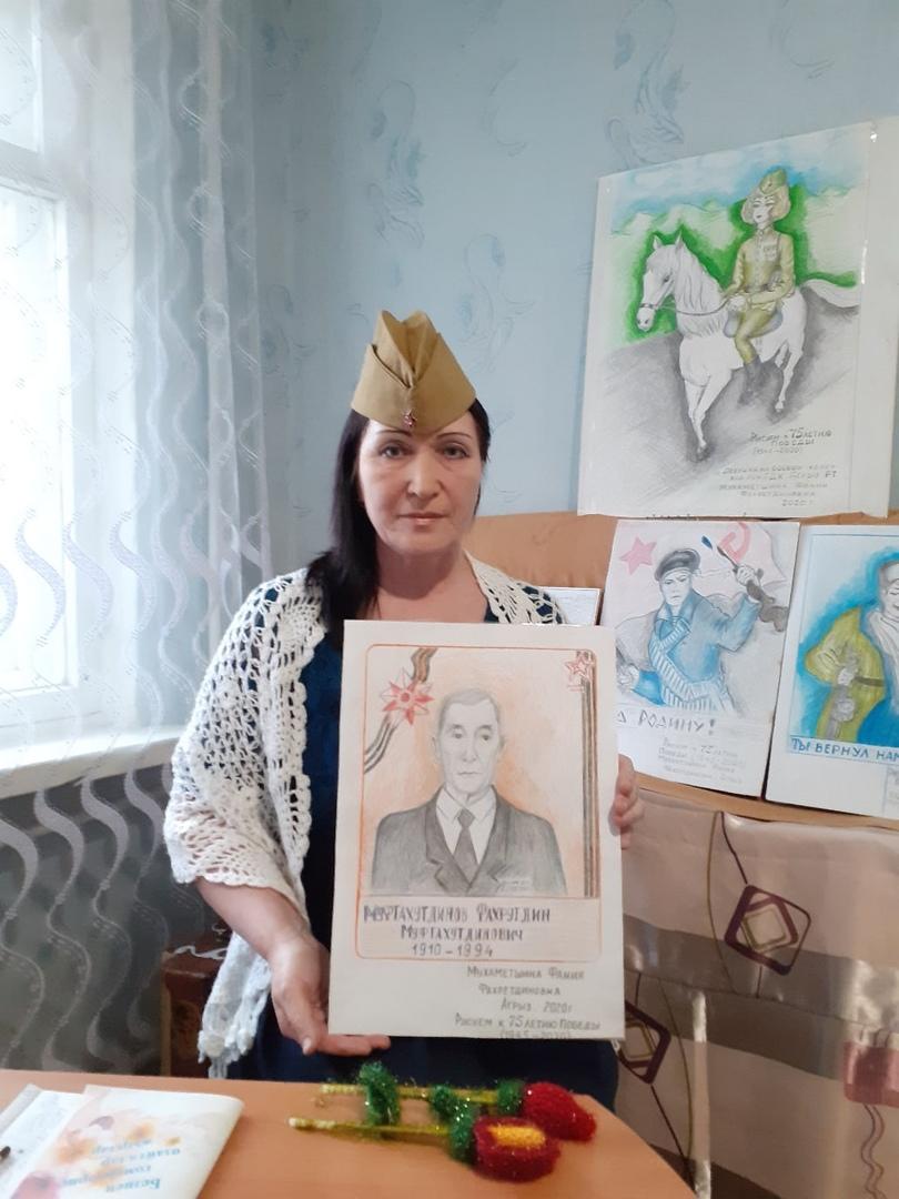 Фәния Мөхәммәтшина ясаган рәсемнәреннән күргәзмә оештырырга тели