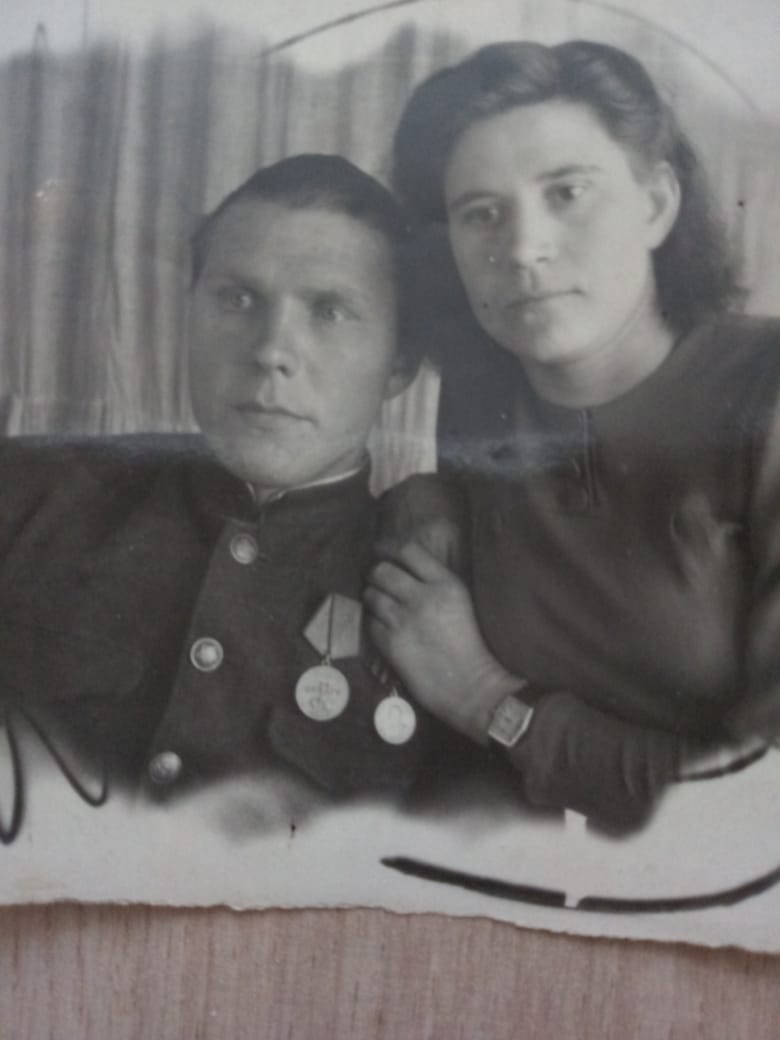 Павел Купцов с женой Ниной. 1948 г.