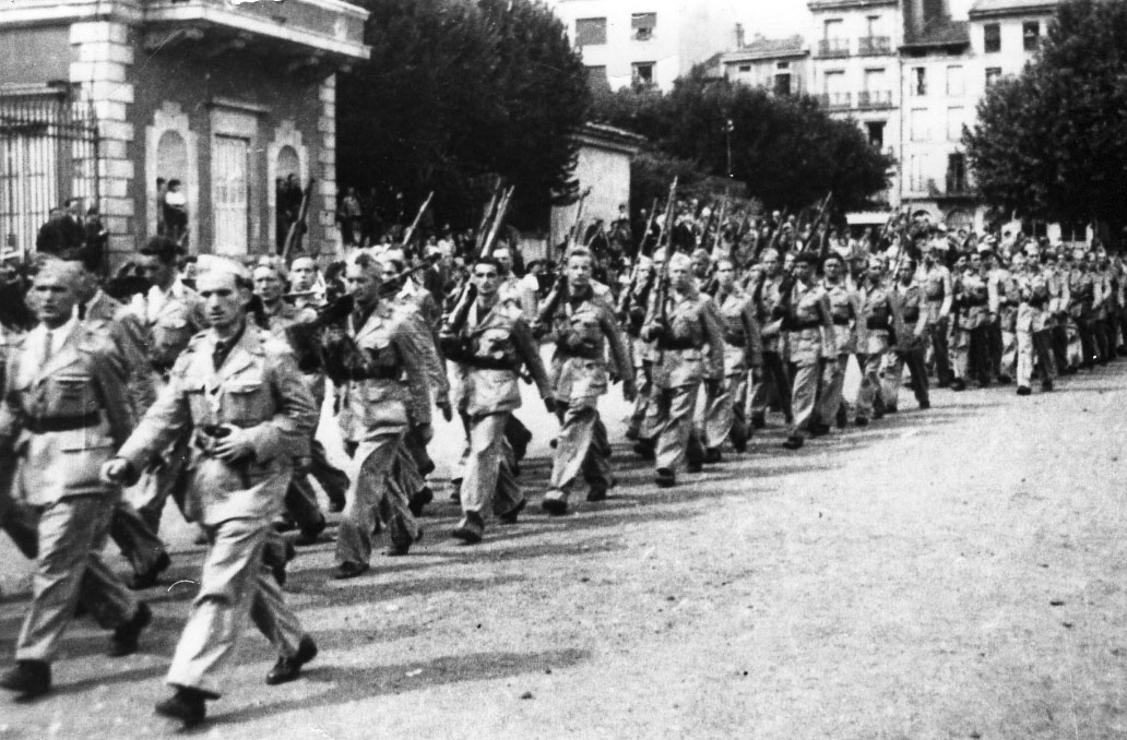 Легионеры в Ле-Пюи. Август 1944 г.