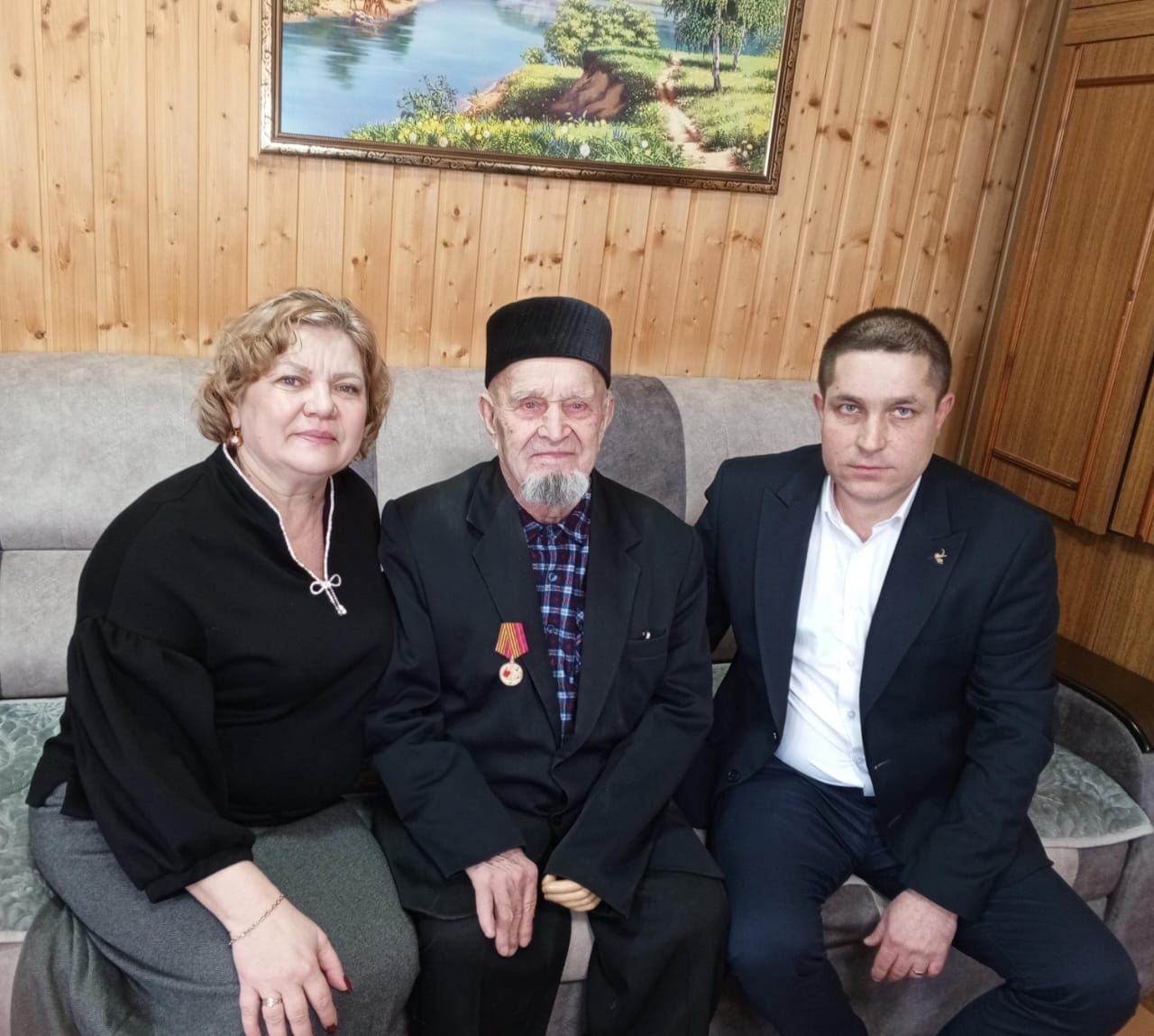 Мәсхүт Шакировка медаль тапшыру