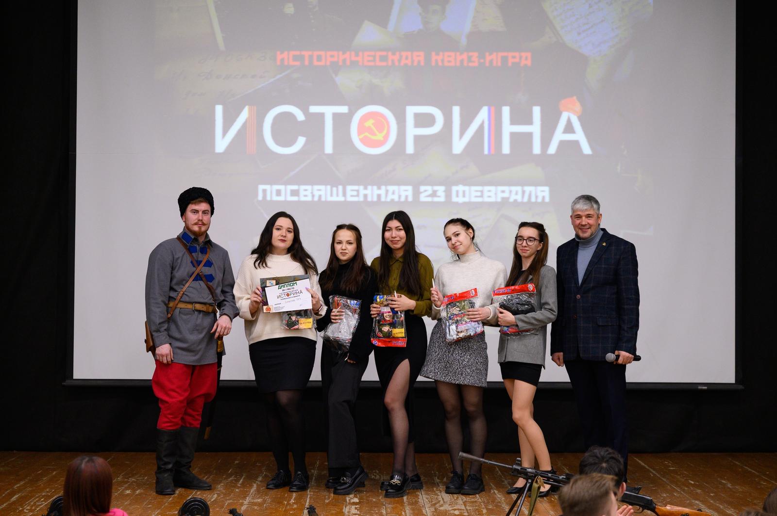 Историческая квиз-игра «ИСТОРИНА» прошла в Университете Управления «ТИСБИ».  | Виртуальный музей Великой Отечественной войны Республики Татарстан